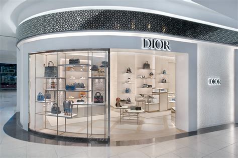 dior dubai airport terminal 3|dubai airport stores concourse a.